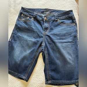 Melissa McCarthy jean short 16 W